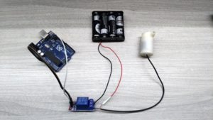 arduino繼電器控制微型水泵